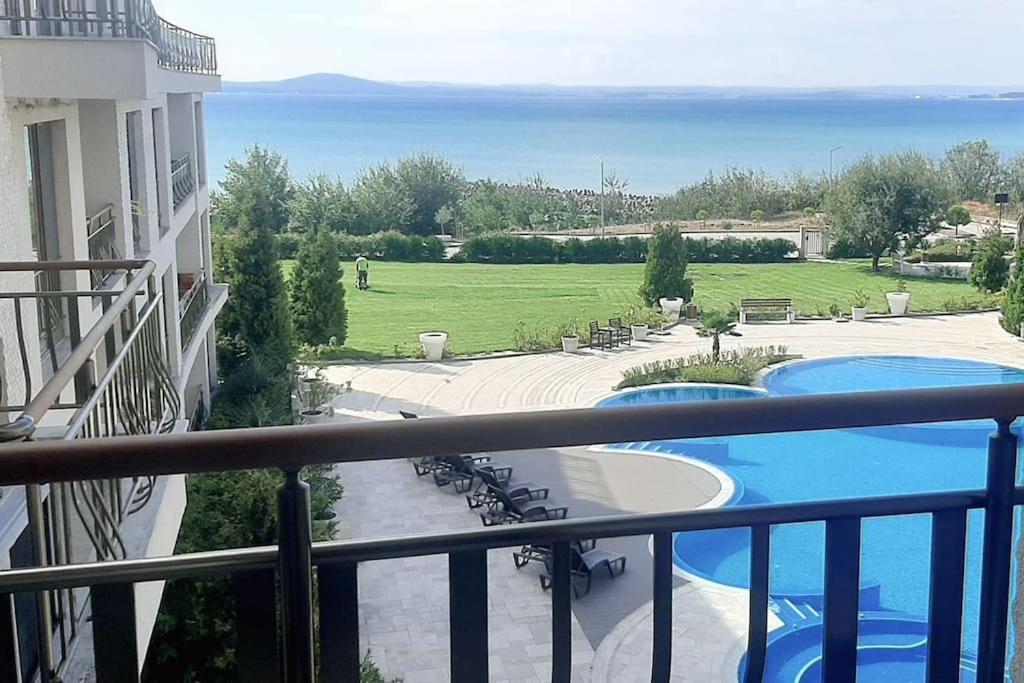 Apartments In Diamond Beach Burgas Exteriör bild